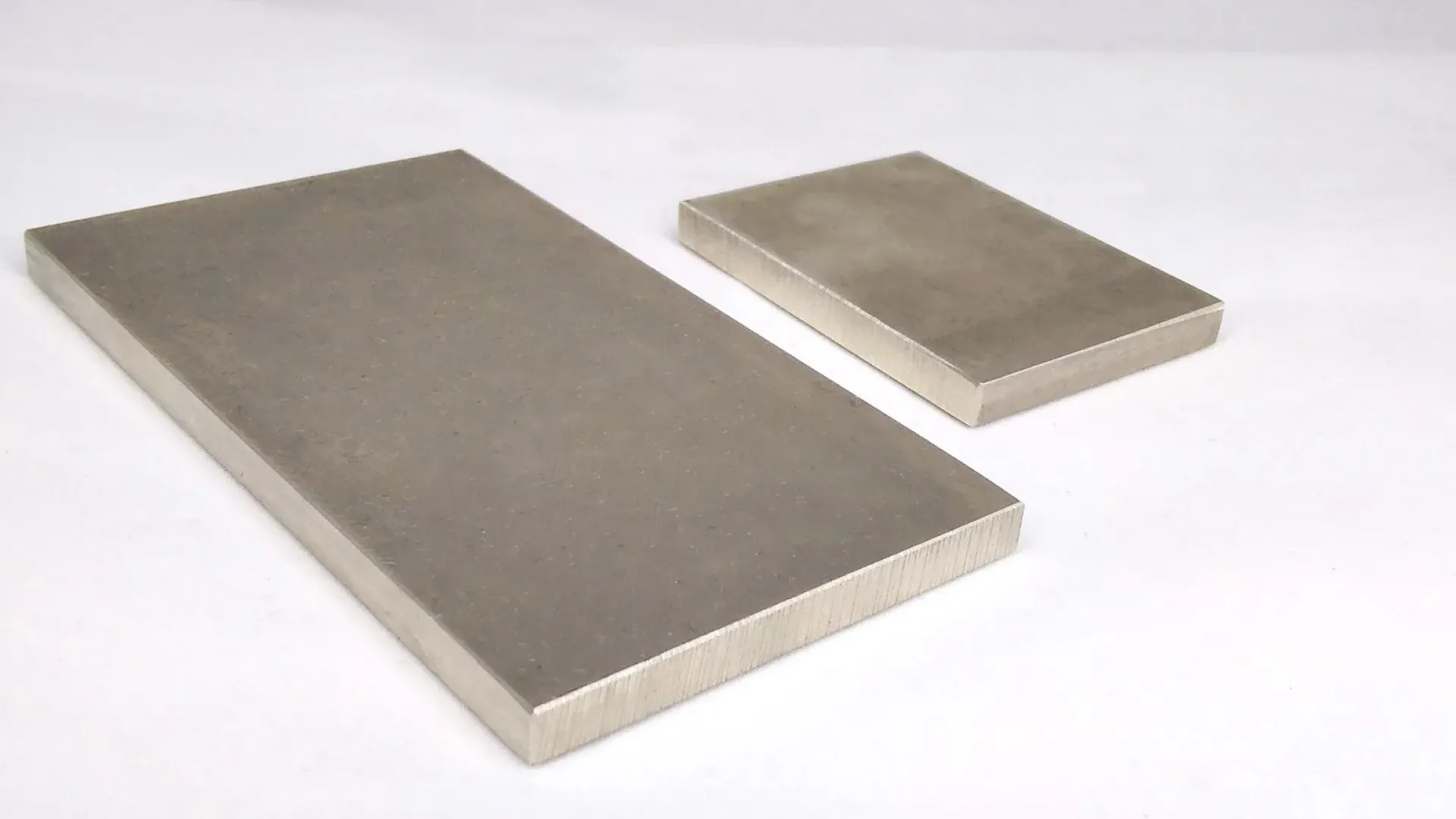 Нейзильбер лента МНц15-20 90х2 мм